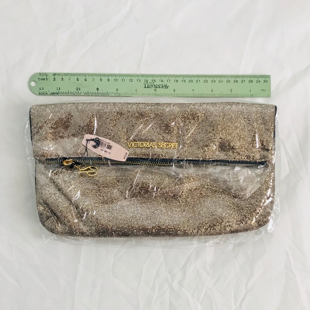 Victoria’s Secret cosmetic bag